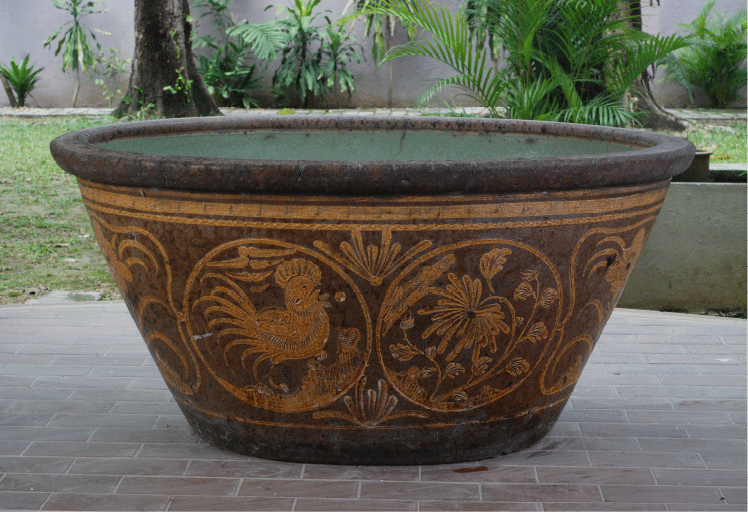Antique Chinese Ceramic Oval Tub