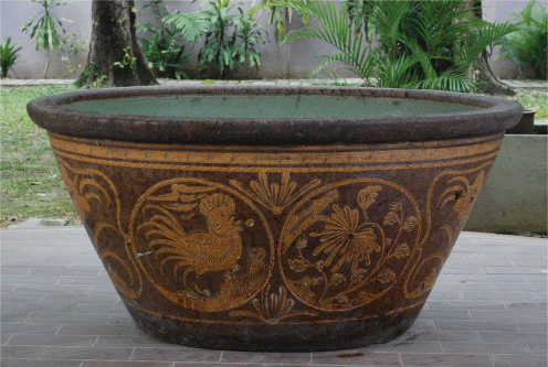 Chinese Ceramic Oval Tub