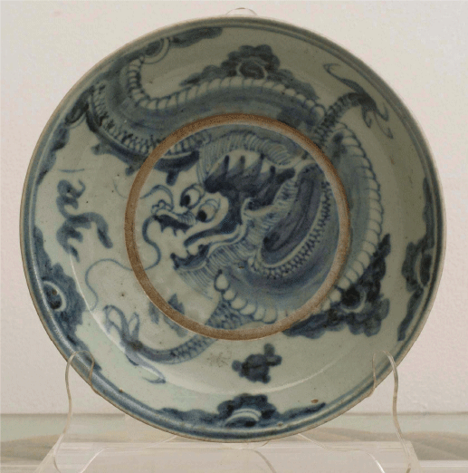 T01 Chinese Blue & White Dragon Plate