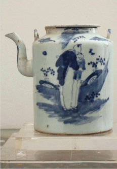 T12 Chinese Blue & White Teapot